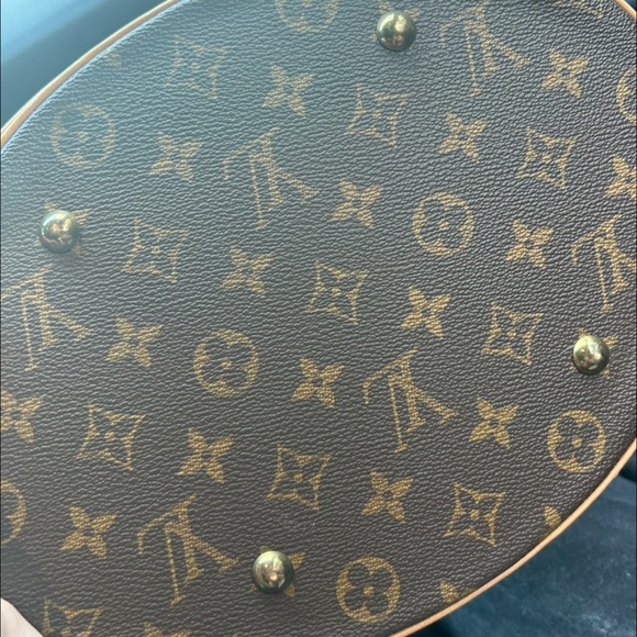100% AUTH Louis Vuitton Bucket Bag GM &Removable Chain Zipper Wallet Pouch - Picture 5 of 13